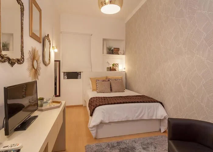 Modern And Cozy In Lisbon